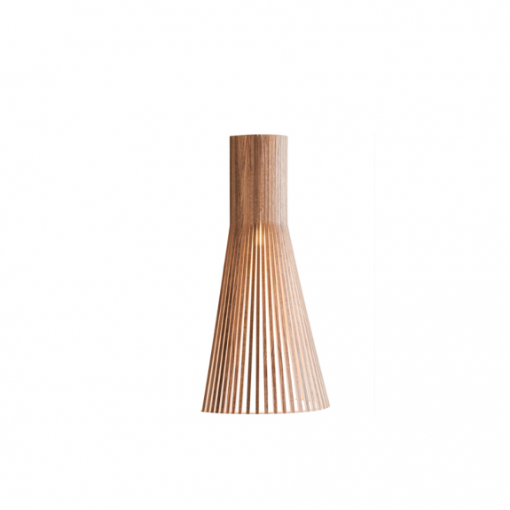 Secto 4230 Vgglampa Walnut i gruppen Belysning / Inomhus / Vgglampor hos Vxj Elektriska (4230PA)