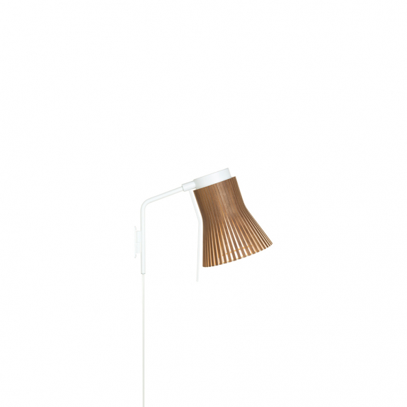 Petite 4630 Vgglampa Walnut i gruppen Belysning / Inomhus / Vgglampor hos Vxj Elektriska (4630PA)