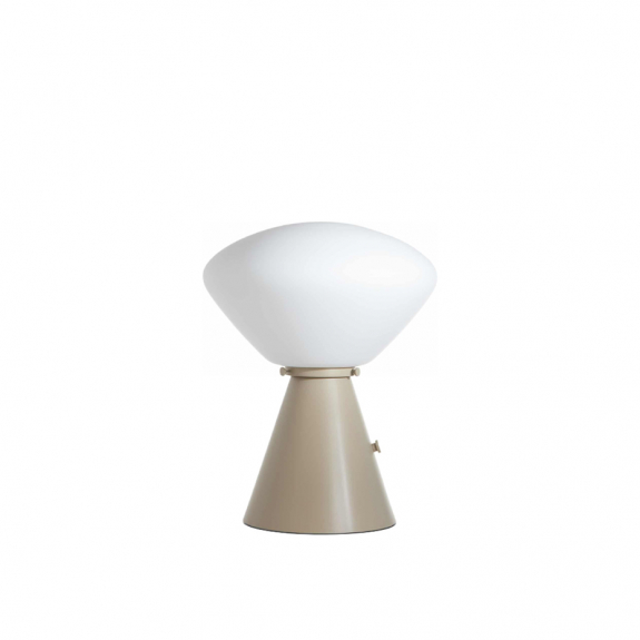 Ottilia Bordslampa Clay Grey/Opal Glass i gruppen Belysning / Inomhus / Bordslampor hos Vxj Elektriska (RUBN-515101115)